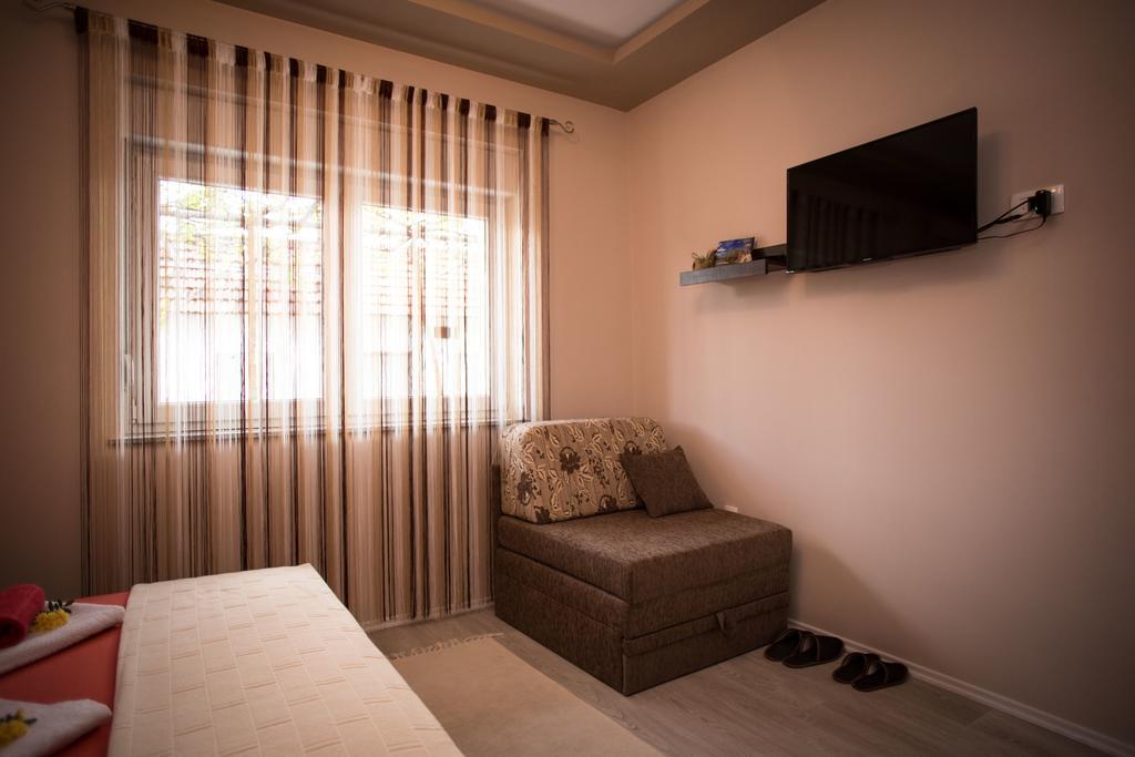 Apartments Ratkovic Τρέμπινιε Εξωτερικό φωτογραφία