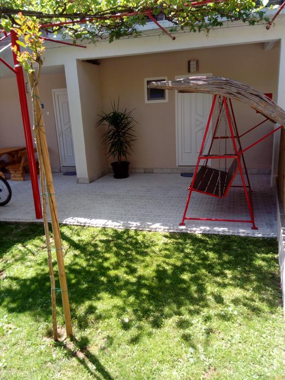 Apartments Ratkovic Τρέμπινιε Εξωτερικό φωτογραφία