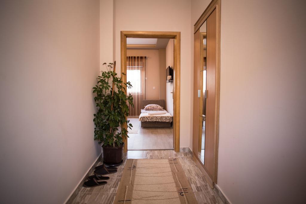 Apartments Ratkovic Τρέμπινιε Εξωτερικό φωτογραφία
