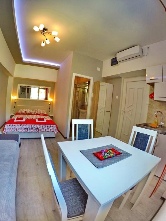 Apartments Ratkovic Τρέμπινιε Εξωτερικό φωτογραφία