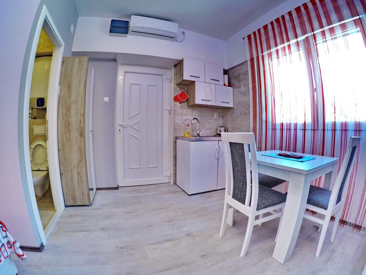 Apartments Ratkovic Τρέμπινιε Εξωτερικό φωτογραφία